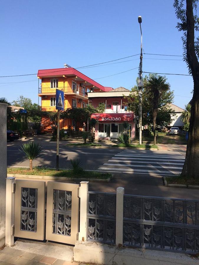 Hotel 코불레티 외부 사진