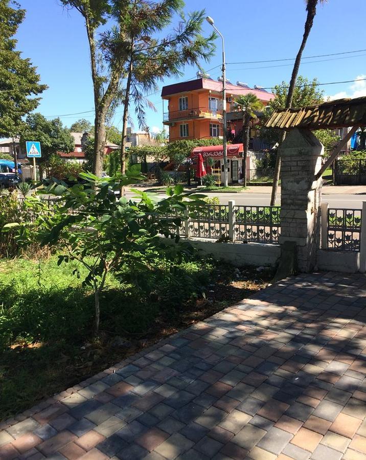 Hotel 코불레티 외부 사진